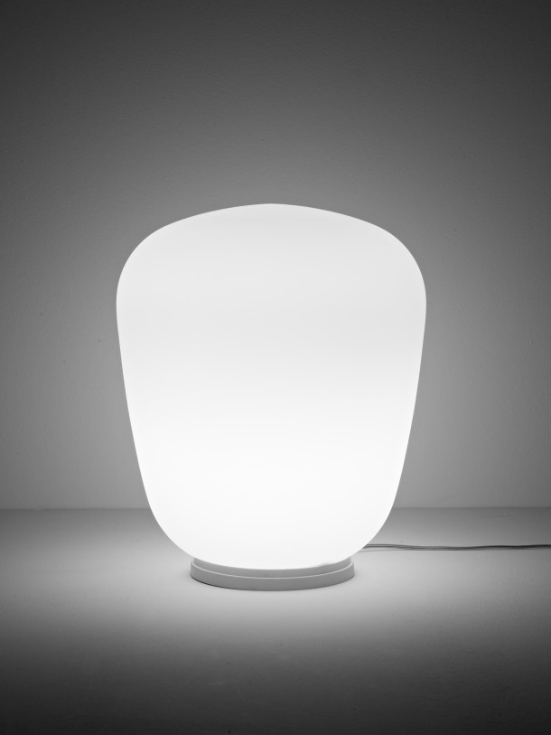 Lumi Baka F07 - Lampada da tavolo